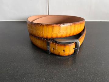 Handpainted riem taillemaat 115cm nieuw beschikbaar voor biedingen
