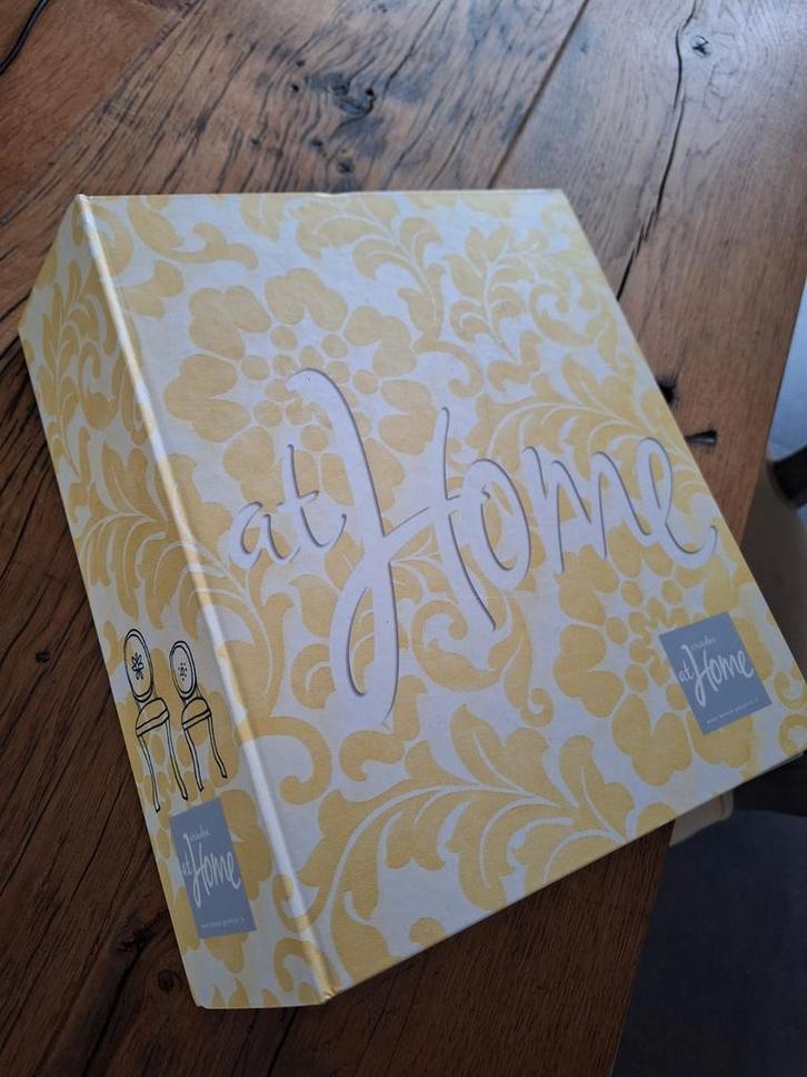 Ariandne at Home kinderen, Kinderkamers, Boeken, Tijdschriften en Kranten, Zo goed als nieuw, Damesbladen, Ophalen of Verzenden