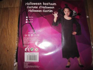 Halloween vampier/dracula jurk maat 14/110 * Nieuw *. beschikbaar voor biedingen