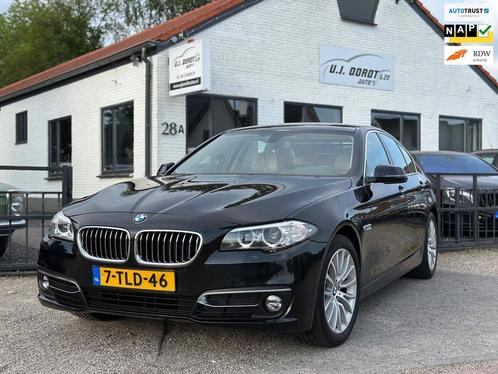 BMW 5-serie 520i Luxury Edition zeer nette auto!, Auto's, BMW, Bedrijf, Te koop, 5-Serie, ABS, Airbags, Airconditioning, Alarm