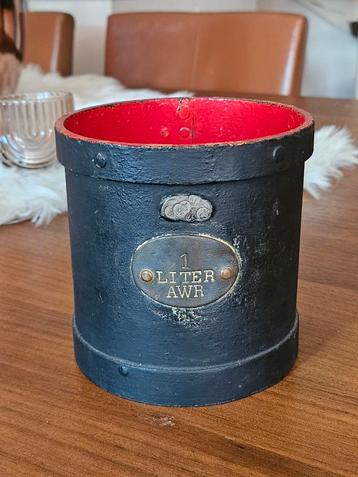 Antieke Maatbeker - 1 Liter AWR graanmaat /spint beschikbaar voor biedingen