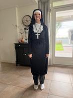 Nonnenpak, Ophalen of Verzenden, Zo goed als nieuw