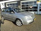 Kia Carens 2.0 CVVT M-bition Airco Trekhaak, Auto's, Kia, Voorwielaandrijving, Stof, Zwart, 4 cilinders