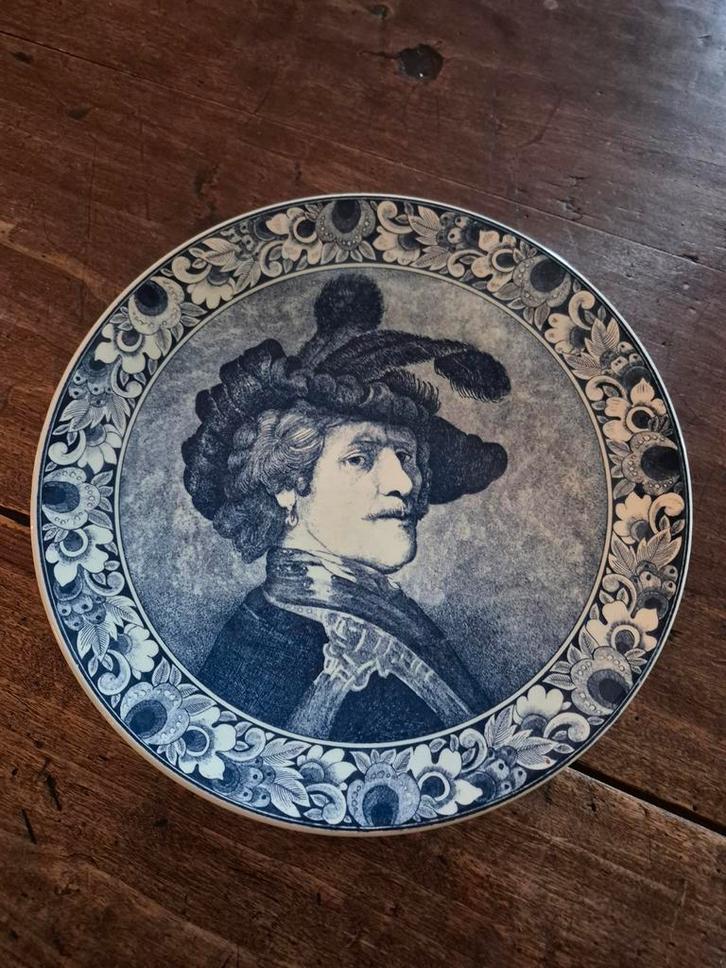 Delfts Blauw Bord Rembrandt als Officier 1633, Antiek en Kunst, Antiek | Wandborden en Tegels, Ophalen of Verzenden