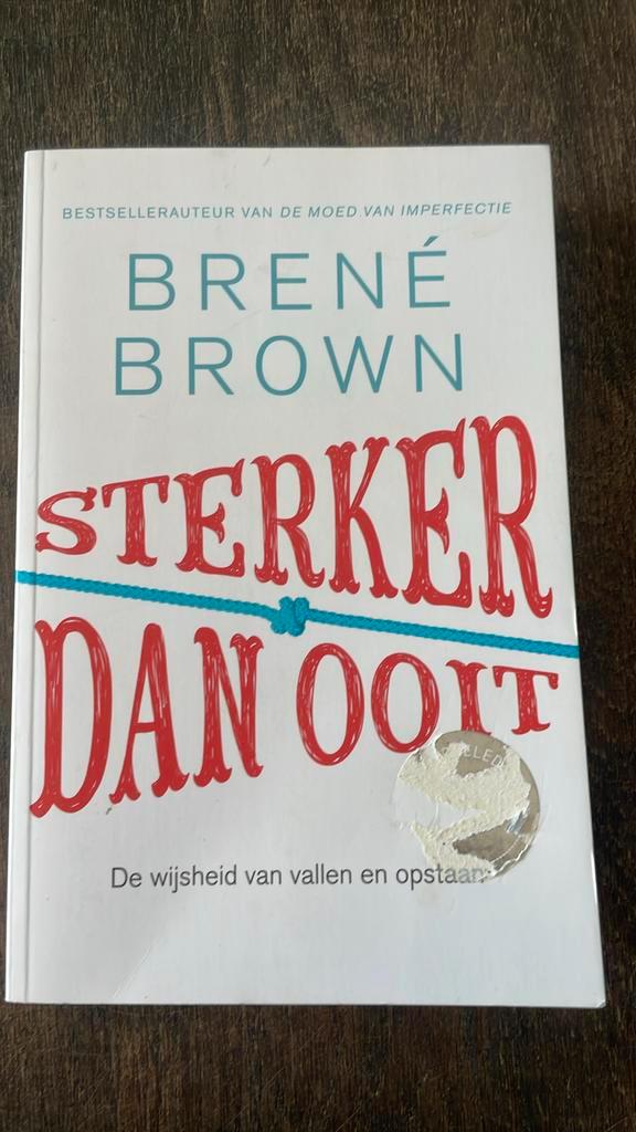 Brené Brown - Sterker dan ooit, Boeken, Psychologie, Zo goed als nieuw, Ophalen of Verzenden