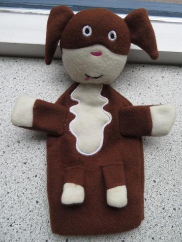 Poppenkastpop Handpop Hond van Hema meet ca 25 cm beschikbaar voor biedingen
