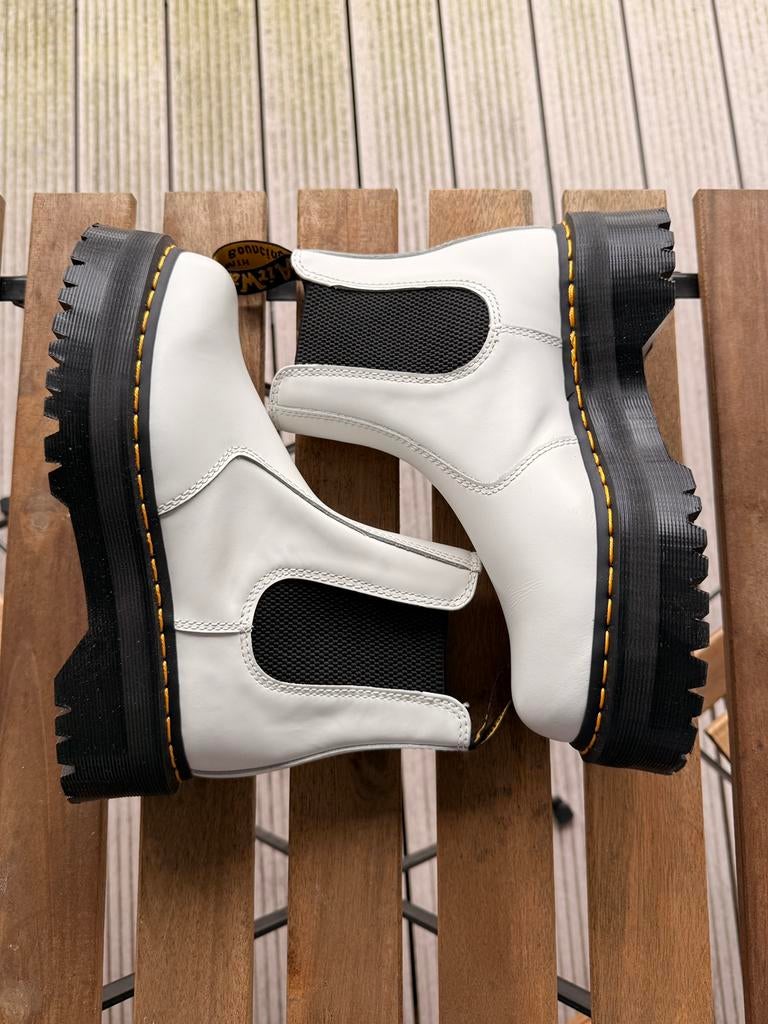 2976 Platform Chelsea Boots - Maat 39, Kleding | Dames, Schoenen, Wit, Overige typen, Ophalen of Verzenden, Zo goed als nieuw