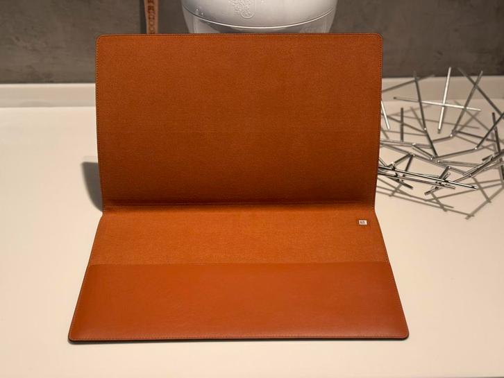 Leather Sleeve voor laptop/tablet 15.6”, Computers en Software, Laptophoezen, Zo goed als nieuw, Ophalen of Verzenden