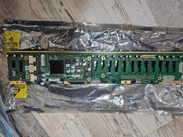 Supermicro SAS2-216EL1 24x2.5 SAS 6G expander backplane, met beschikbaar voor biedingen