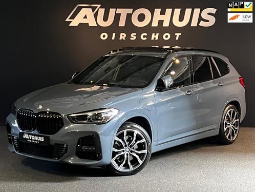 BMW X1 XDrive25e High Executive Edition M Pano/ ACC/ Camera/, Auto's, BMW, Bedrijf, Te koop, X1, 4x4, ABS, Achteruitrijcamera