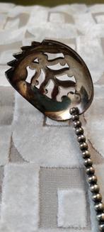 Zilveren strooilepel. Ajour gezaagd. Bijzonder model, Antiek en Kunst, Ophalen of Verzenden, Zilver