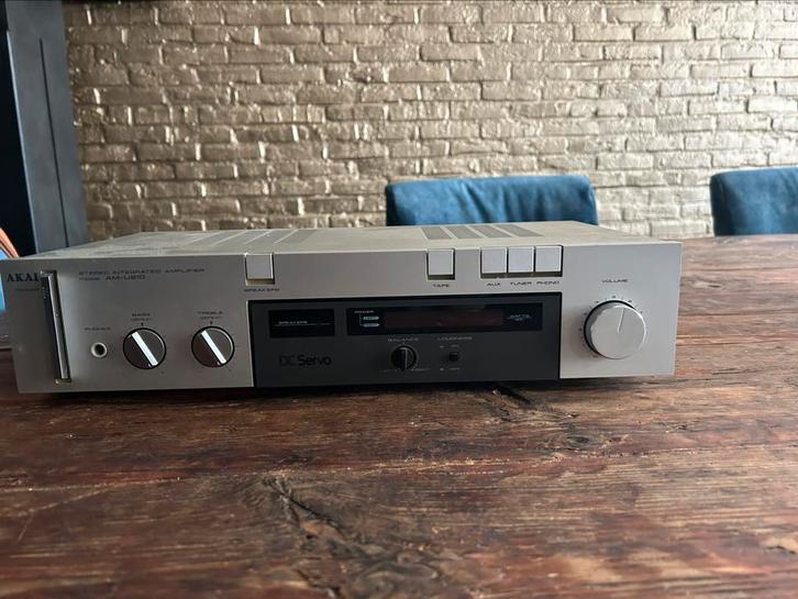 AKAI versterker AM-U210, Audio, Tv en Foto, Versterkers en Receivers, Zo goed als nieuw, Stereo, Minder dan 60 watt, Overige merken