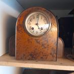 Metalen klok  art deco, Antiek en Kunst, Antiek | Klokken, Ophalen of Verzenden