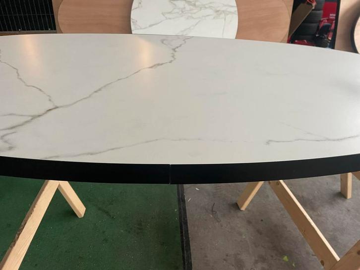 Dekton ovale tafel - 200x100 cm  nieuw!, Huis en Inrichting, Tafels | Eettafels, Zo goed als nieuw, 100 tot 150 cm, 150 tot 200 cm