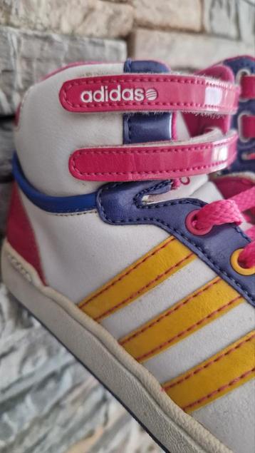Adidas maat 36 beschikbaar voor biedingen