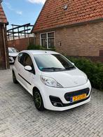 Peugeot 107 | Net onderhoud | 1.0 12V E-vti 68PK 3DR 2012, Voorwielaandrijving, Stof, Zwart, 4 stoelen