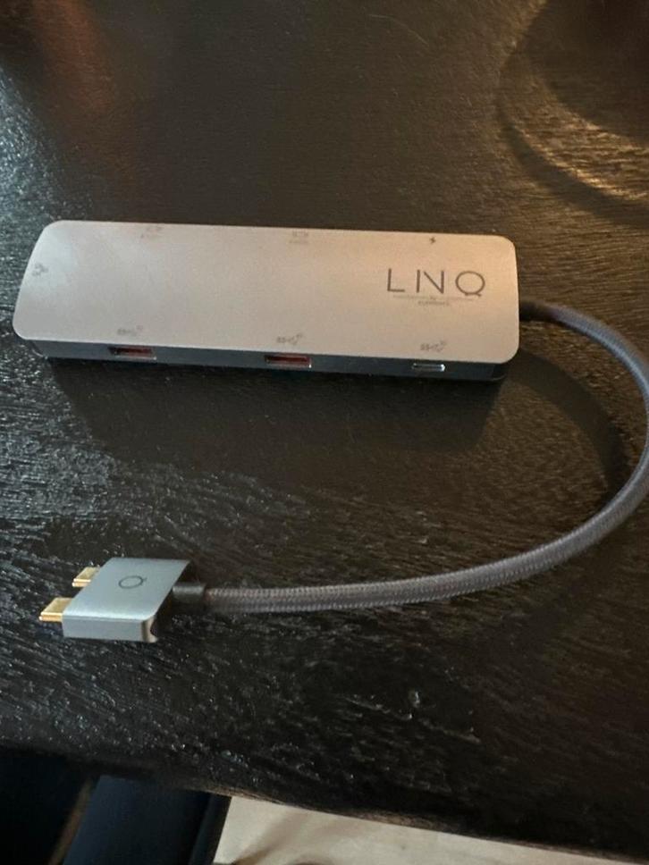 LinQ 7 in 2 Multiport Hub, Computers en Software, Dockingstations, Gebruikt, USB-hub, Laptop, Ophalen of Verzenden