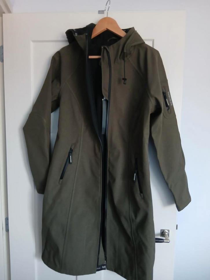 Nieuwe Ilse Jacobsen shoftshell regenjas 38 incl verz, Kleding | Dames, Jassen | Winter, Nieuw, Maat 38/40 (M), Groen, Ophalen of Verzenden