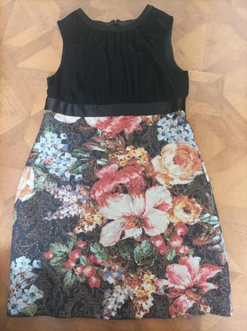 Steps jurk bloemen maat 36(officieel maat 38) beschikbaar voor biedingen