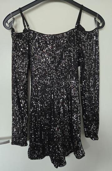 Mooi Zwart Glitter broekpakje mt S beschikbaar voor biedingen