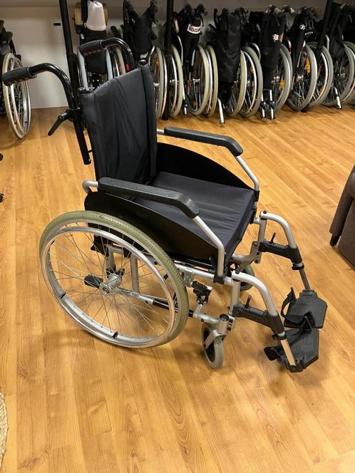 Rolstoel Infineon lichtgewicht makkelijk opklapbaar, Diversen, Rolstoelen, Gebruikt, Duwrolstoel, Inklapbaar, Ophalen of Verzenden