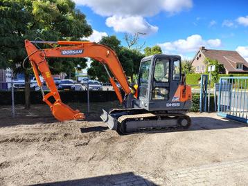 DOOSAN DV55 MIDIGRAVER beschikbaar voor biedingen