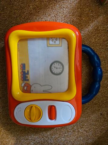 Nijntje baby tv met geluid beschikbaar voor biedingen
