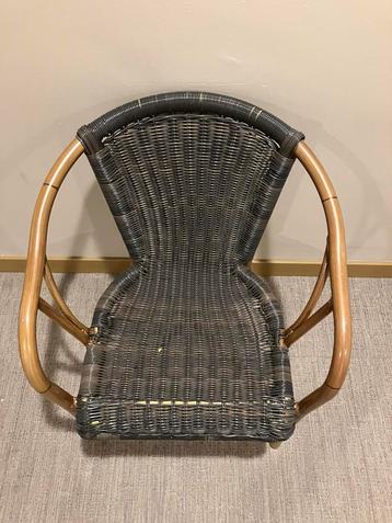 Twee stevige horeca Terrasstoelen gevlochten riet set 14,95 beschikbaar voor biedingen