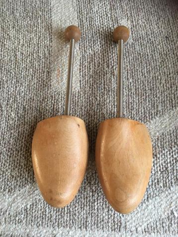 schoen mal hout diverse schoenmal beschikbaar voor biedingen