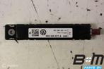 Antenneversterker VW Golf 7 5G6035577A, Auto diversen, Autoradio's, Gebruikt