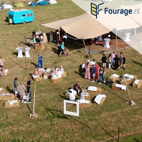 Verhuur stro balen - bruiloft decoratie - feest decoratie, Hobby en Vrije tijd, Feestartikelen | Verhuur, Nieuw, Geboorte of Huwelijk