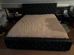 Bed 180x200 inclusief matras, Huis en Inrichting, 180 cm, Ophalen of Verzenden, Hout, Zwart