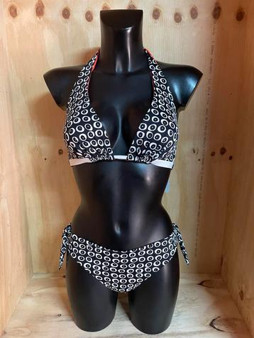 Madis halter bikini maat 75c - 80c - 85c pop art beschikbaar voor biedingen