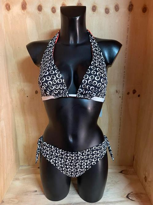 Madis halter bikini maat 75c - 80c - 85c pop art, Kleding | Dames, Badmode en Zwemkleding, Nieuw, Bikini, Zwart, Verzenden