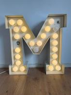 Lichtbak letter M letter lamp, Ophalen, Gebruikt