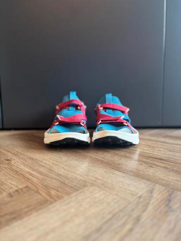 Teva Aventrail sandalen maat 40 beschikbaar voor biedingen