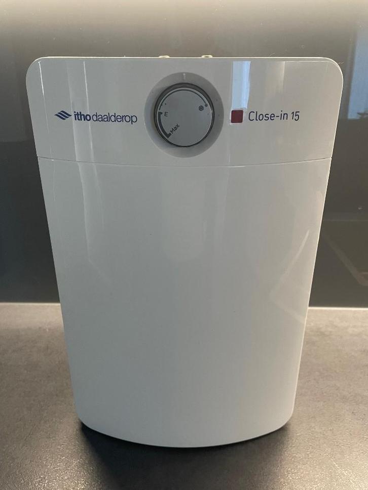 Itho Daalderop 15 liter Close-in boiler 2200W., Doe-het-zelf en Verbouw, Geisers en Boilers, Zo goed als nieuw, Boiler, Aardgas