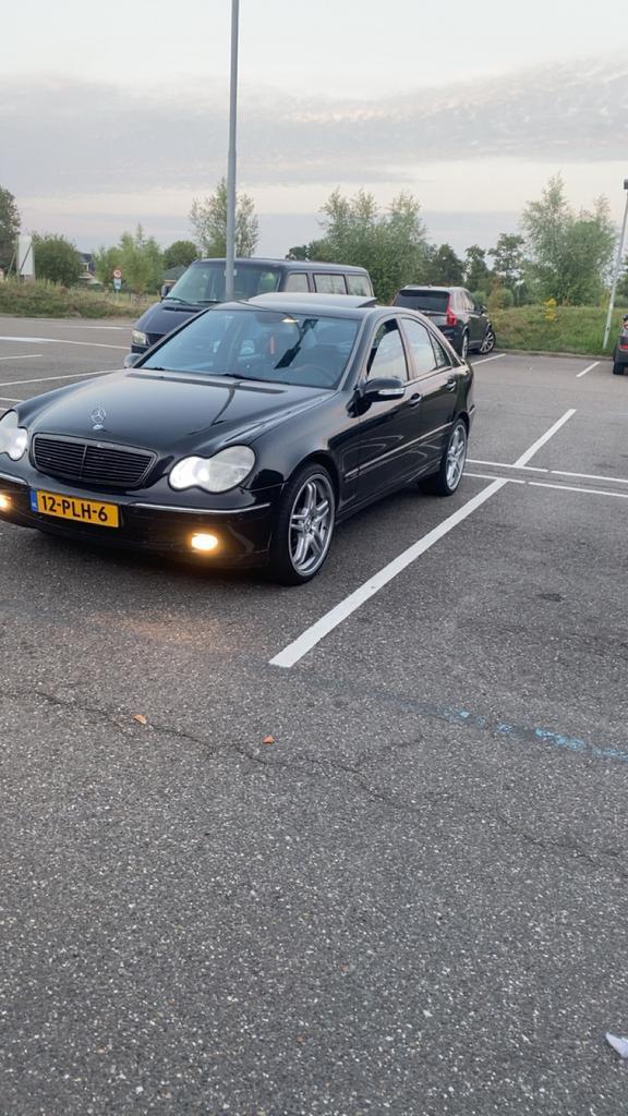Mercedes-Benz C-Klasse 3.2 C320 Sedan AUT 2001 Zwart, Auto's, Mercedes-Benz, Particulier, C-Klasse, Airbags, Airconditioning, Alarm