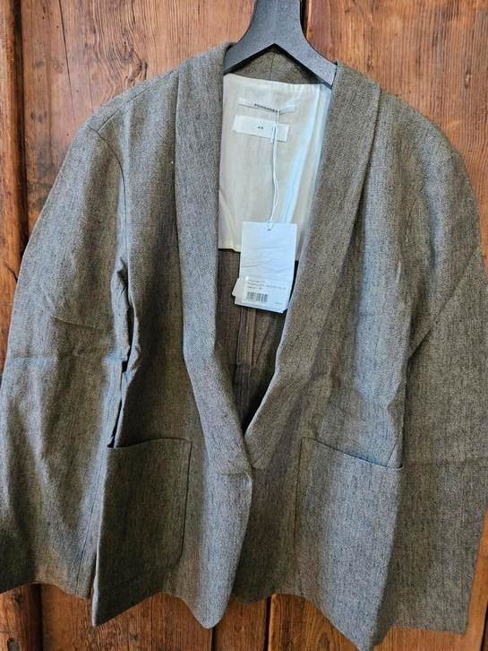 Pomandere colbert najaarscollectie- nw in verpakking, Kleding | Dames, Jasjes, Kostuums en Pakken, Nieuw, Ophalen of Verzenden