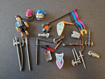 Playmobil 4177 Ridder met spullen beschikbaar voor biedingen