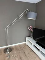 Karwei staande lamp - vloerlam - grijs - zilver, Huis en Inrichting, Lampen | Vloerlampen, Ophalen of Verzenden, Zo goed als nieuw