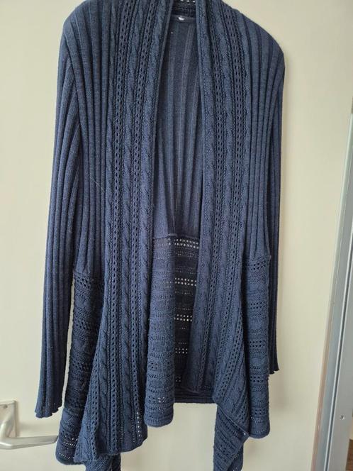 Blauw vest,Bonita, mt L, Kleding | Dames, Truien en Vesten, Zo goed als nieuw, Maat 42/44 (L), Blauw, Ophalen of Verzenden