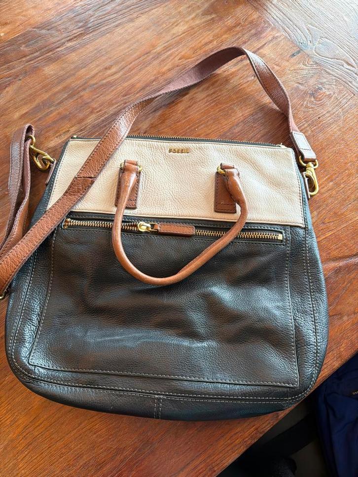 Fossil leren tas - beschadigd hengsel, Sieraden, Tassen en Uiterlijk, Tassen | Damestassen, Gebruikt, Handtas, Bruin, Ophalen of Verzenden