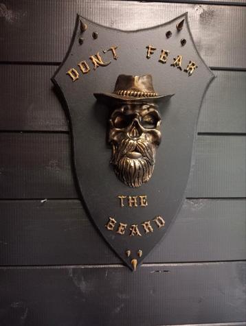 Bearded skull met hoed wand schilderij silly art  beschikbaar voor biedingen