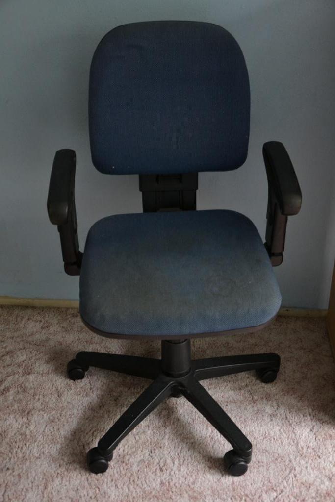 Gratis bureaustoel, Huis en Inrichting, Bureaustoelen, Gebruikt, Bureaustoel, Zwart, Ophalen