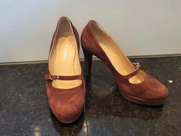 Bordeaux pumps leren dansschoenen van Ab Donkers 37/38/39, Kleding | Dames, Schoenen, Zo goed als nieuw, Rood, Ophalen of Verzenden