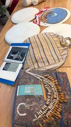 Kantklossen kussens en boeken, Ophalen, Zo goed als nieuw