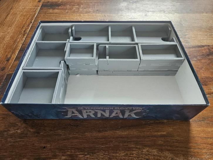 Lost Ruins of Arnak - Folded Space Insert, Hobby en Vrije tijd, Gezelschapsspellen | Bordspellen, Zo goed als nieuw, Ophalen of Verzenden