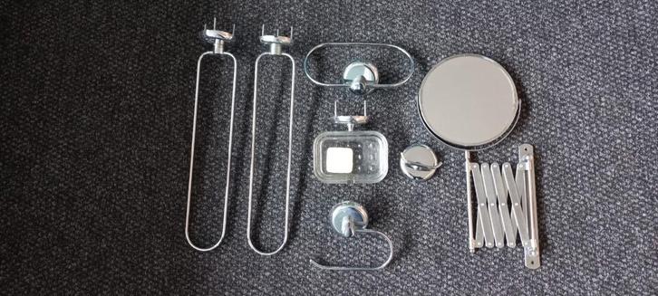 Badkameraccessoires, divers, chroom, totaal 7 stuks, Huis en Inrichting, Badkamer | Badtextiel en Accessoires, Zo goed als nieuw