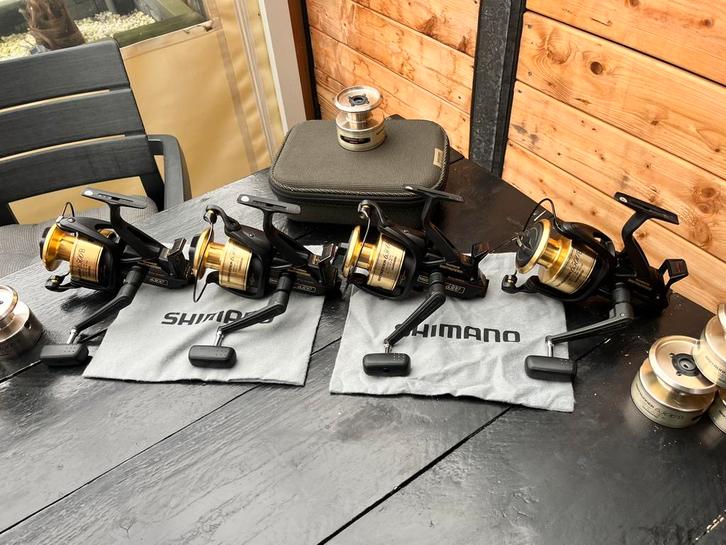 Shimano 6500B gouden spoel top set lezen, Watersport en Boten, Hengelsport | Karpervissen, Zo goed als nieuw, Molen, Ophalen